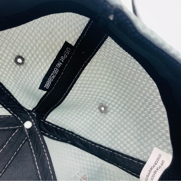 John Deere Black/Gray Stretch Fit Cap NWT - Picture 5 of 9